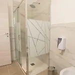 Mentana بيت ضيافة بارما